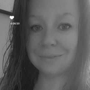 Meet your Posher, Angie